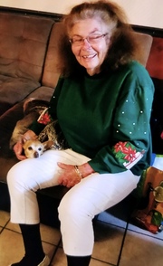 CCFirenIncident's tweet photo. #PimaCountySD -vulnerable #MissingAdult. Carol Geleta 70yr Female 5'5" 170lbs BrwnEyes,BrwnHair w/ Red highlights l/s wearing: Light colored leggings, Orange Shirt, Green Jacket or Sweater.If seen / have info:9-1-1. #Missing #Arizona https://t.co/gPyaNciAce
