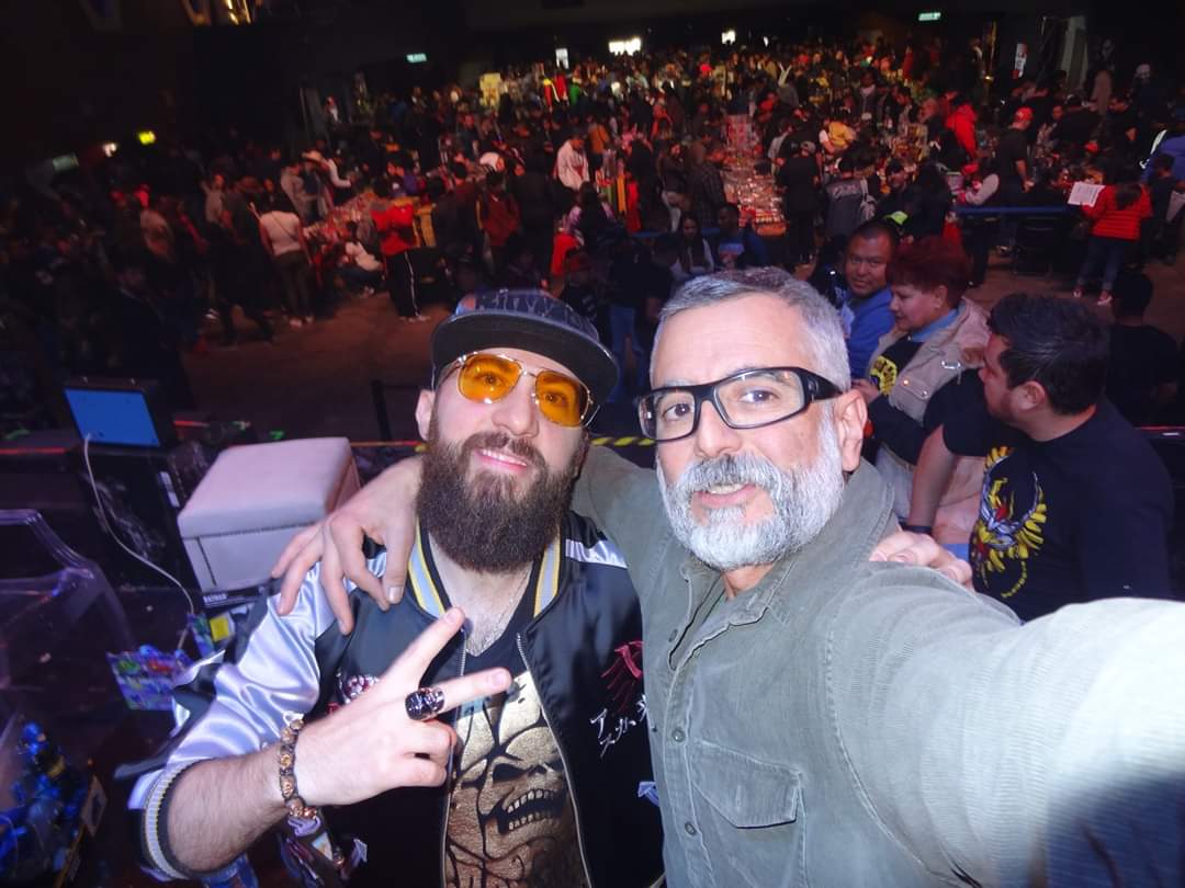 madhuntertoys's tweet photo. Muchas gracias a Moisés Padilla por compartirme sus fotos de la #HunterCon. ¡Por cierto, Moi salió muy bien premiado! Ustedes también pueden subir sus fotos a nuestro álbum compartido en https://t.co/4IE4gqhtur
#Madhunter #LaHunterCon #HunterCon https://t.co/PUsUQrYuTE