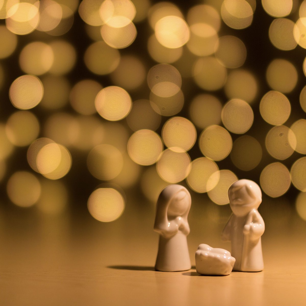 LandmarkChurch's tweet photo. For a child has been born—for us!
the gift of a son—for us!
He’ll take over the running of the world.
His names will be: Amazing Counselor,
Strong God, Eternal Father, 
Prince of Wholeness.
His ruling authority will grow,
and there’ll be no limits to the 
wholeness he brings. https://t.co/o65rvNnuCA