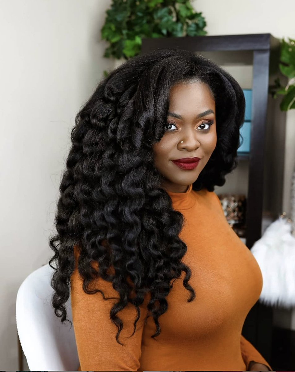 heatfreehair's tweet photo. Merry Christmas from the Heat Free Hair Team! Earn our biggest savings yet with 25% Off SITE-WIDE (use code: 250FF ) and 50% off all wigs (no code required). Offer ends 12/26 at 11:59 PM !// Shop @creolenaturelle's For Kurls Goddess U-part wig today! #xmassale #holidayhair #nye https://t.co/lq5sMNIblM
