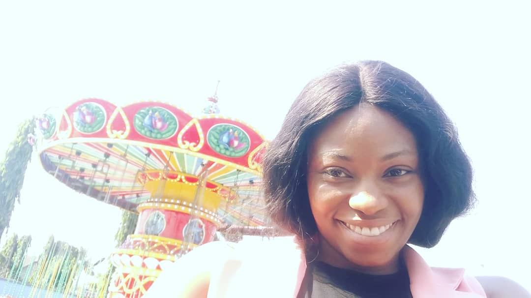 chiomaezenwafo's tweet photo. #Christmasouting with family was everything.
Became a child again to create sweet memories for my babies.
Had fun while at it๐
Although I got quite dizzy at the #Amusementpark
No thanks to the spinning.
The boat ride was good bonding too
Should do this again๐ https://t.co/d475UmRTWo