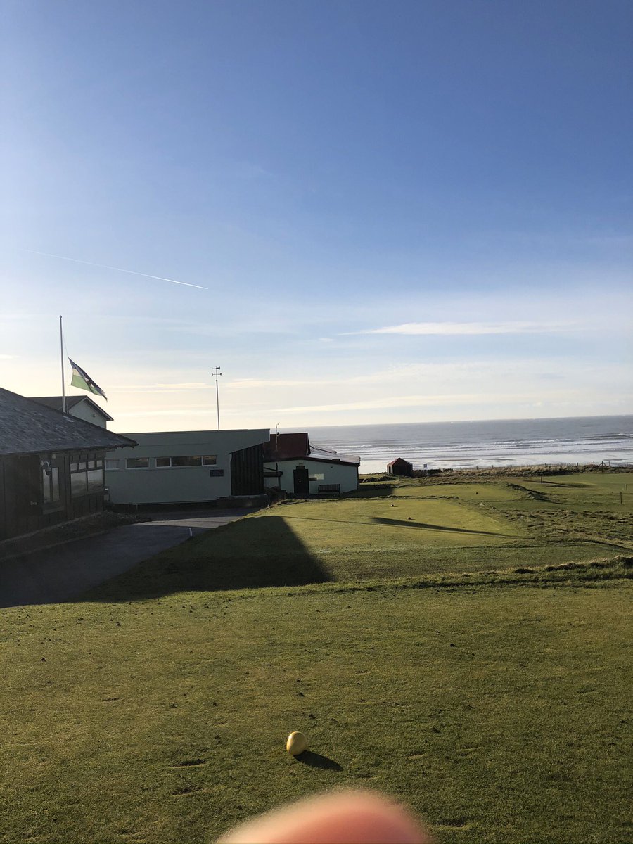 Heaven on earth! Royal Porthcawl on Xmas day! Bliss! Let’s pray the Women’s Open in 2021 looks something like this!