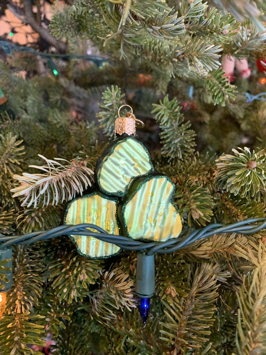 KohdWing's tweet photo. 🎄🥒 https://t.co/VZrOfXvpeR