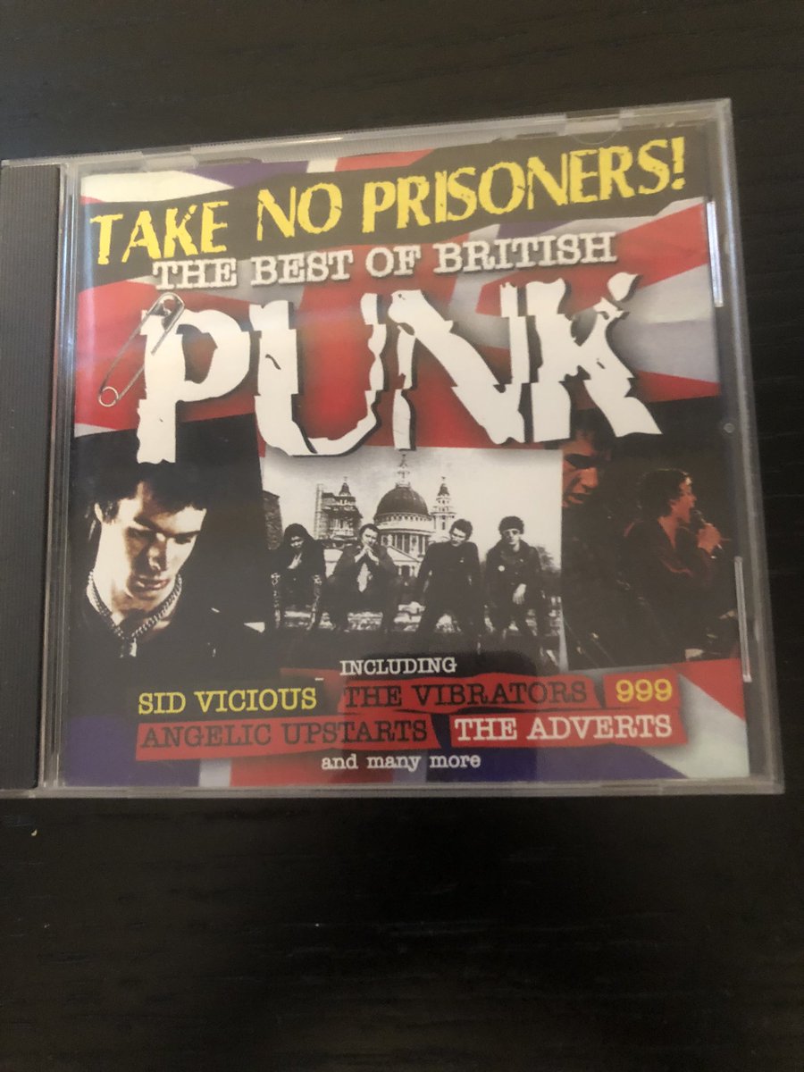 Sarah_In_Hiding's tweet photo. Amazing Christmas gift from my friend. #BritishPunk https://t.co/VW47SvAH3f
