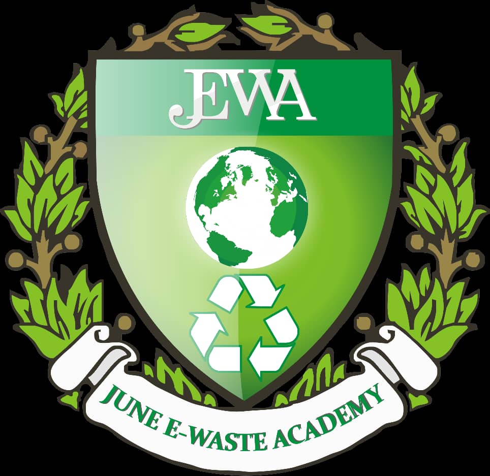 OfficialJEWA's tweet photo. Happy holidays from the JEWA team!!!💡🔋 🔌🌍🌳📚♻️💚💰 

#ChristmasDay #MerryXmas #JEWA #Ewaste https://t.co/s6kwDaUMHP