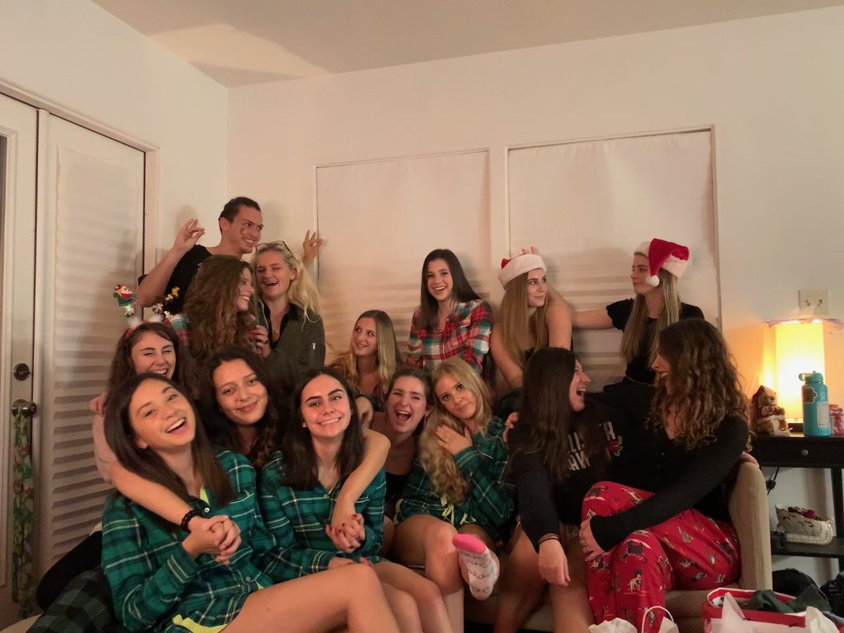 PLNU Cheer tweet media