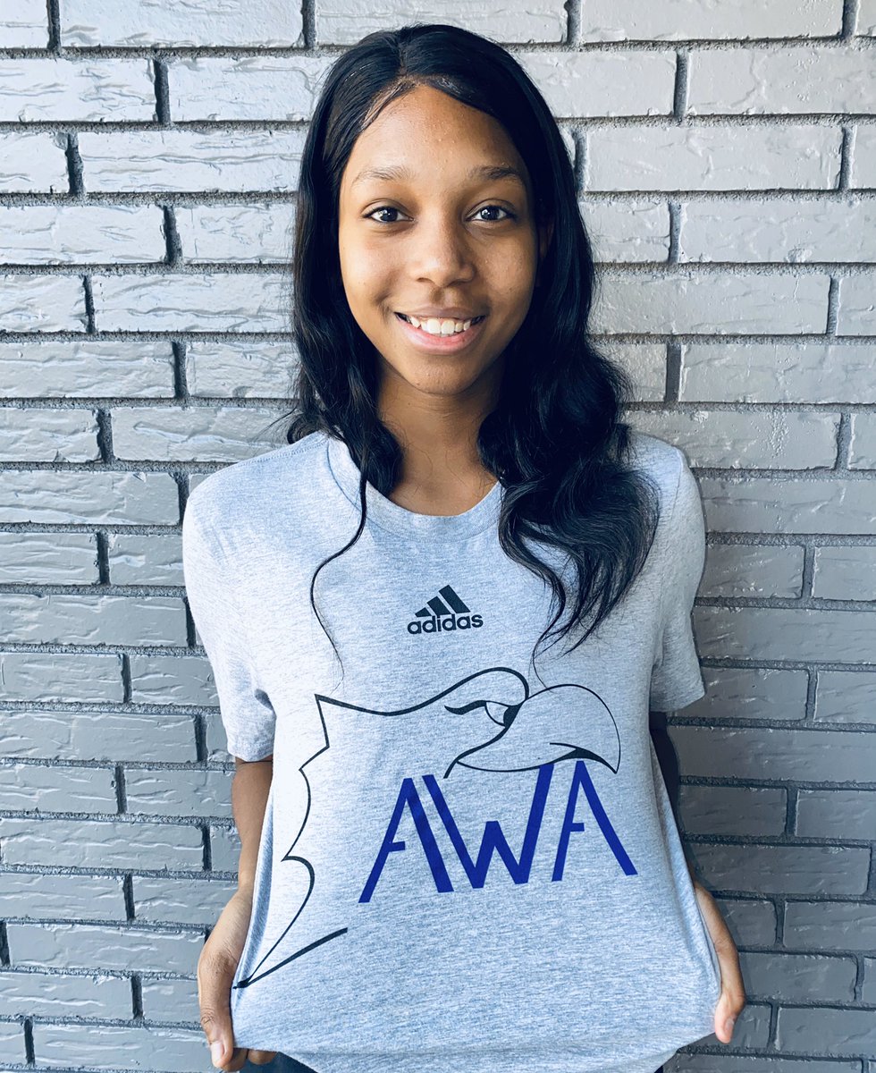 taniya_tease's tweet photo. Excited for my future!!💜💛 https://t.co/7eurx2yqOG