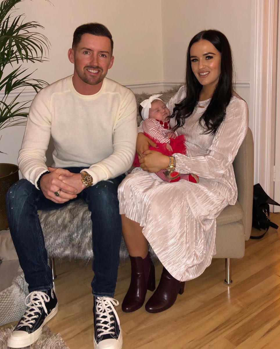 JackKennedy14's tweet photo. Best Christmas ever 👨‍👩‍👧❤️😊 Hope you are all having a great day 🙌🏼 https://t.co/Bf4RXHndTn