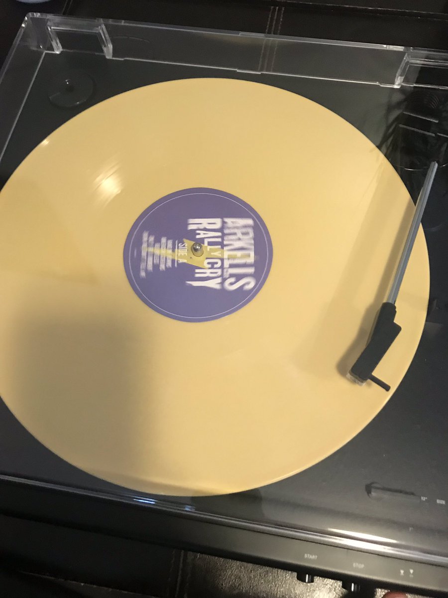 JayneBursey's tweet photo. First turntable...first vinyl...😊 @arkellsmusic Merry Christmas! https://t.co/bUaLq7dsZS