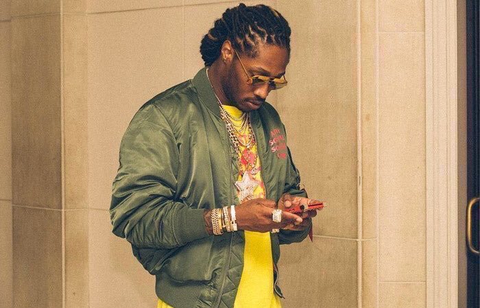 superskrong's tweet image. “U servin rn? Merry Christmas btw”