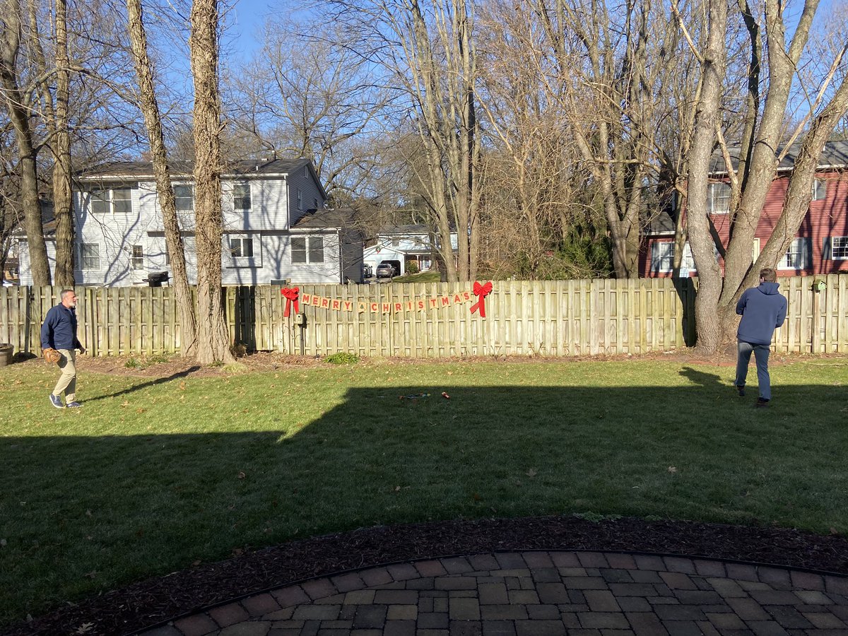 criswell_brian's tweet photo. Merry Christmas to all! Some backyard catch today to keep the arms moving. Go blue! #feedit #velofactory #nodaysoff https://t.co/OjSA0NPhUe