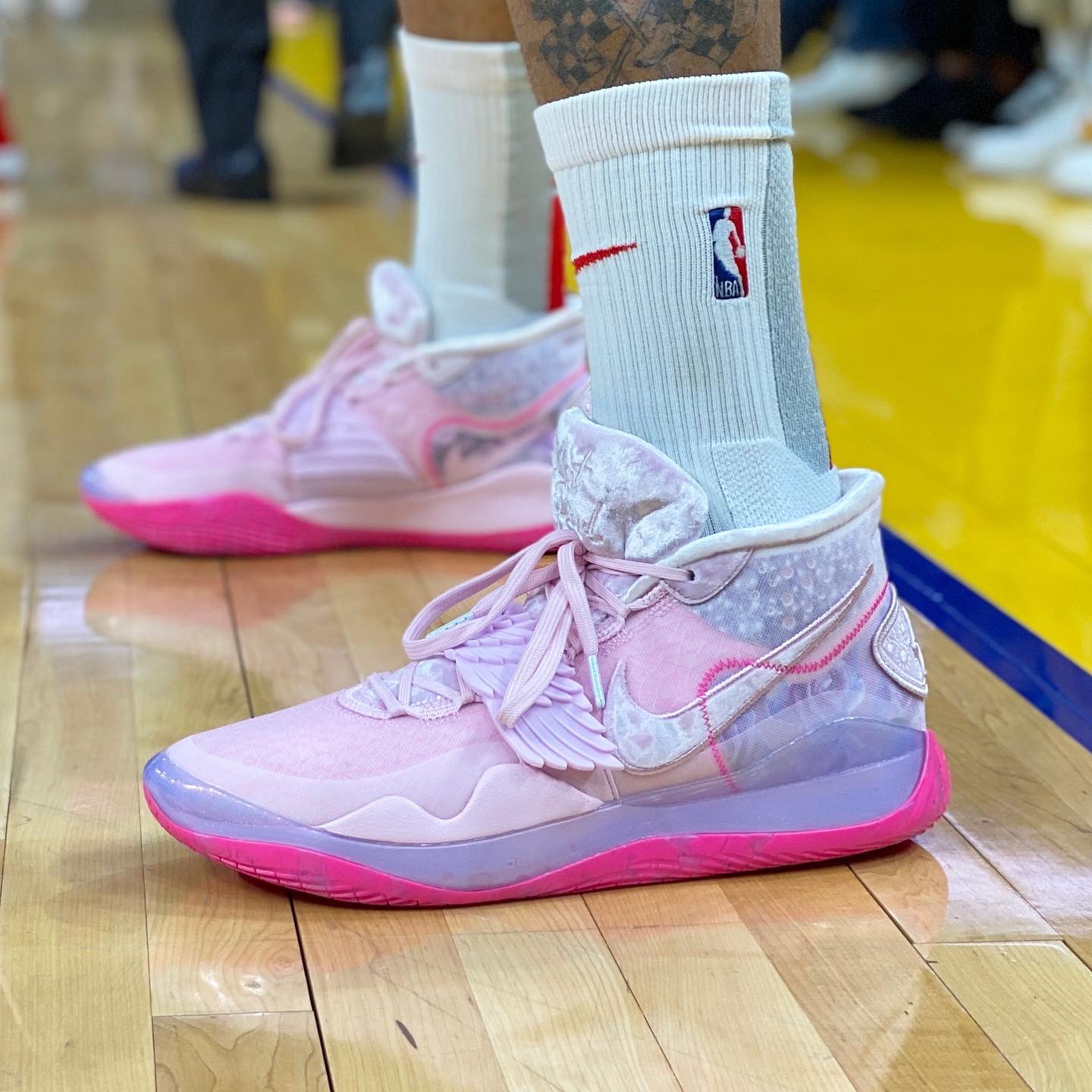 🏀 #NBAKicks on Twitter: "PJ Tucker switches into the “Aunt Pearl” KD 12! #NBAXmas https://t.co/ABkHvaiNny" / Twitter