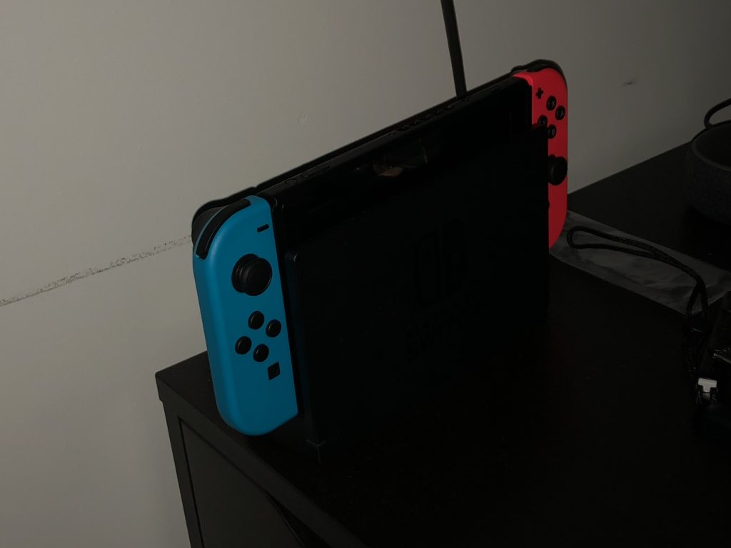 AmigoPolski's tweet photo. #xqc gift https://t.co/uW0JQb4ovw