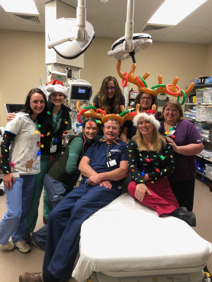 KatyMajorsFoley's tweet photo. Merry Christmas from the ED at Montrose Memorial! Hope everyone is enjoying the day with family and friends (and excellent colleagues). Stay safe! #EDchristmas https://t.co/pynQD3QLEx