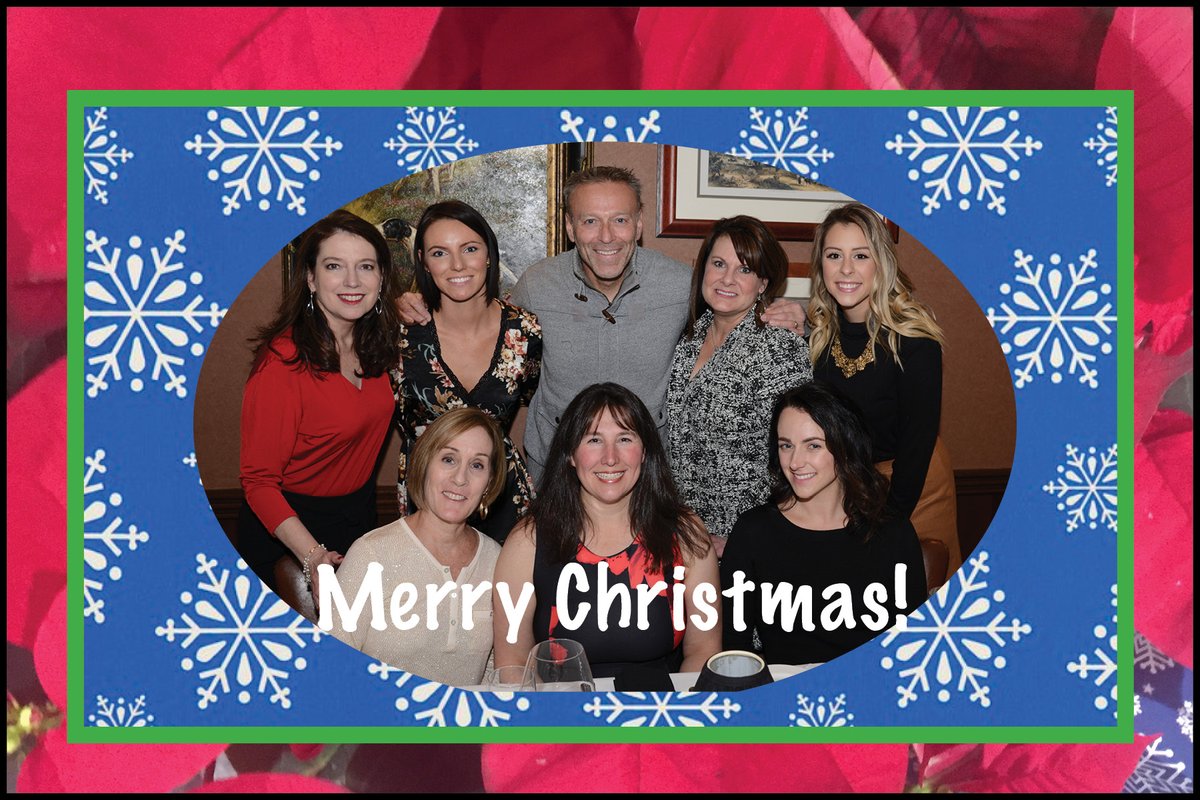 bruinsdentist's tweet photo. We wish you a Merry Christmas and a very Happy New Year! #drbryanh #dentalfamily #hoertdoerferdentistry #merrychristmas #happynewyear2020 https://t.co/vcOFtP3K0I