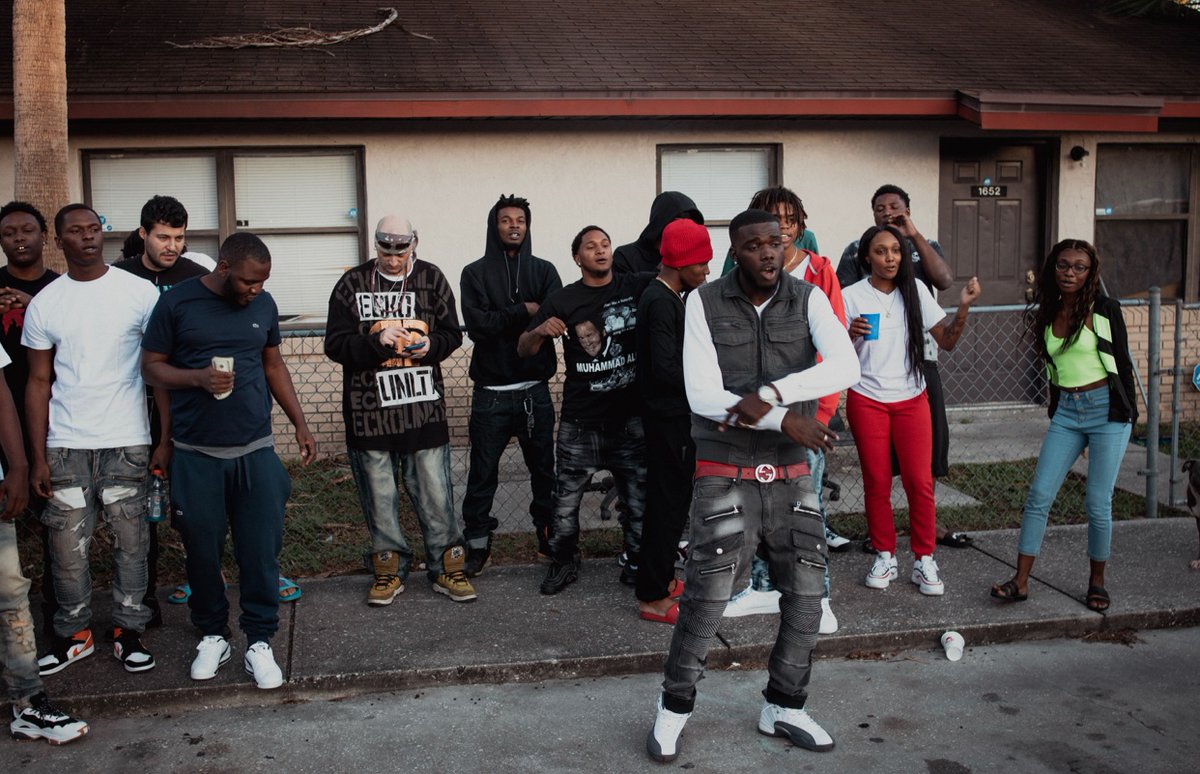 1600_rome's tweet photo. It going to be a 🎥🔥I swear💯 https://t.co/vZBLZn4qqs