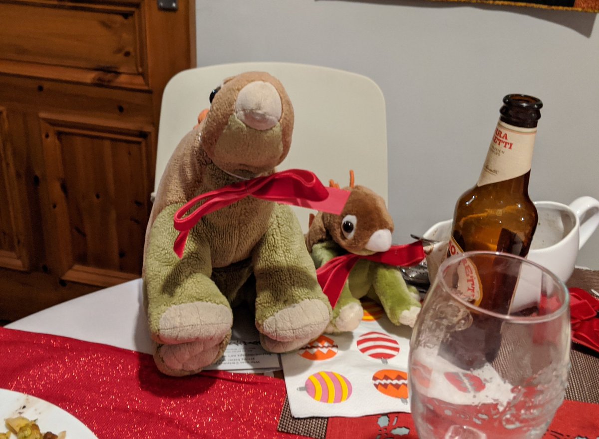 stumpyface's tweet photo. Dressed up for Christmas. https://t.co/P8ty5XP8d6