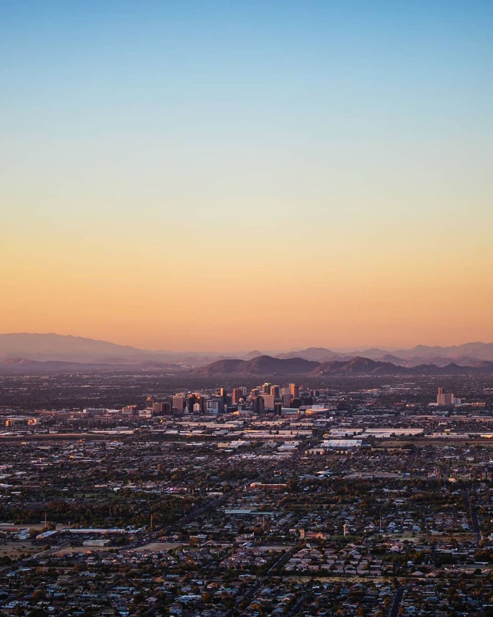 We're wishing you a Merry Christmas, Phoenix!

(photo via <a href="/visitphoenix/">.</a>)