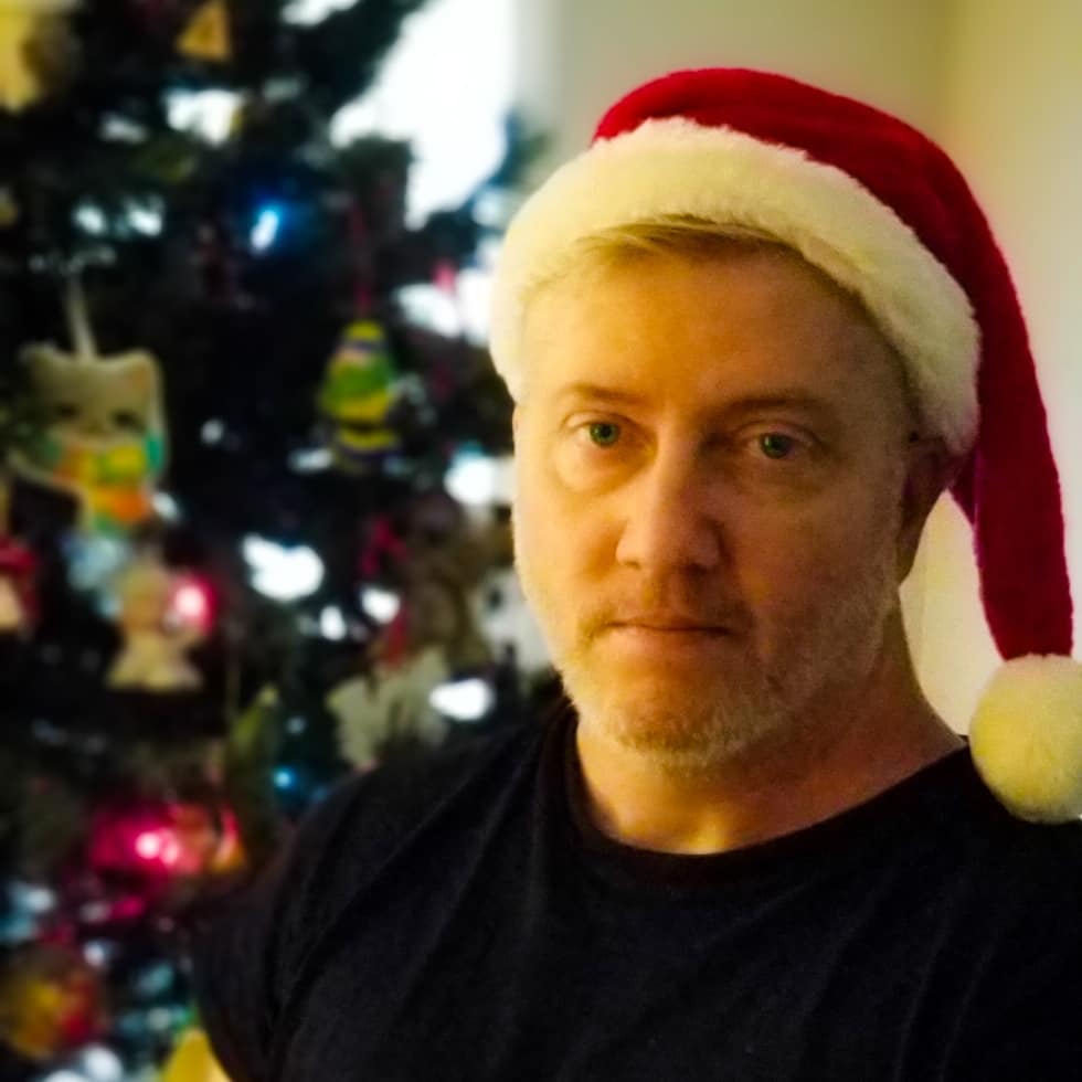 shane_clements's tweet photo. Merry Christmas from @KimEnjoysLife and myself. https://t.co/cxzm5onoCy