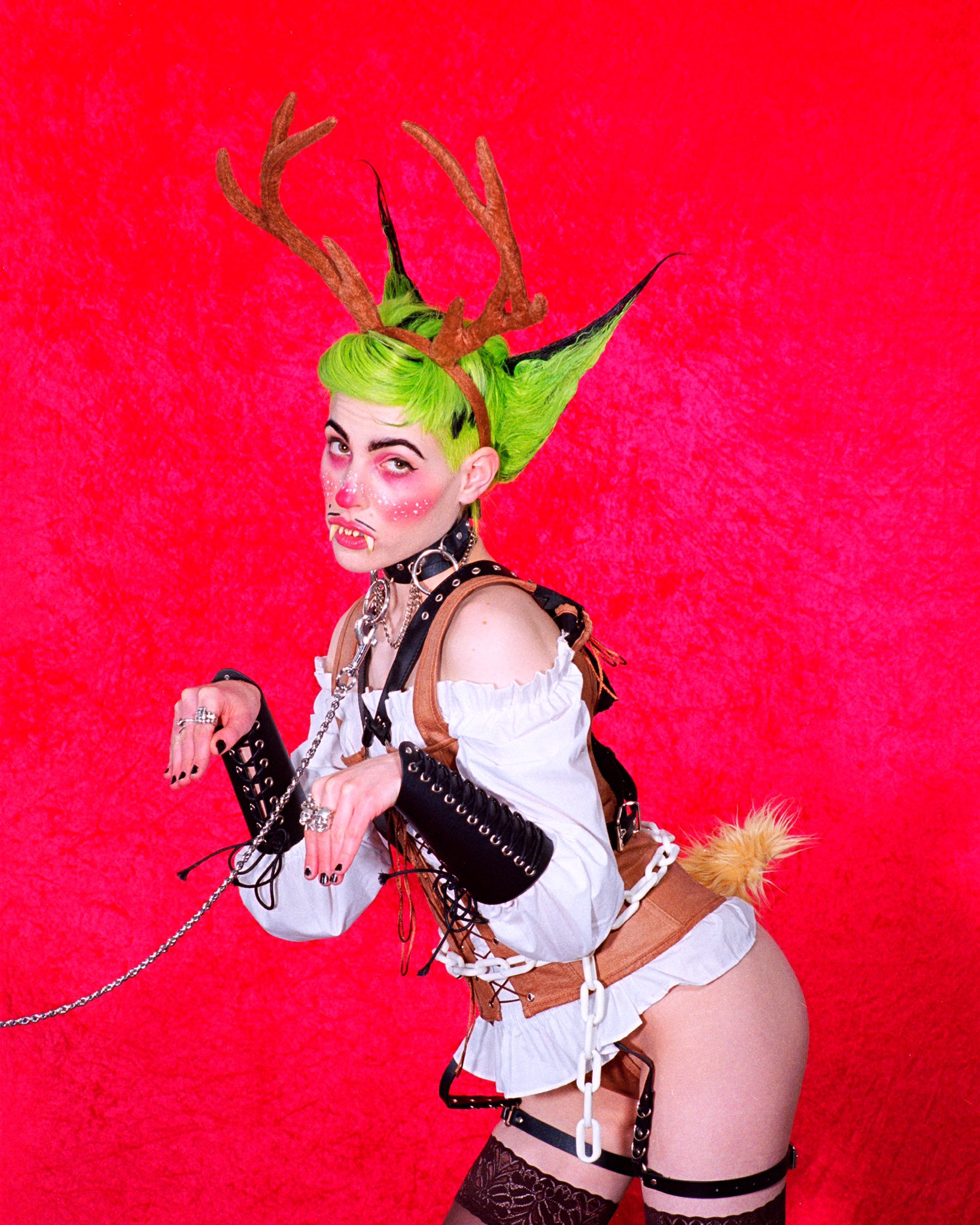 DORIAN ELECTRA on Twitter.