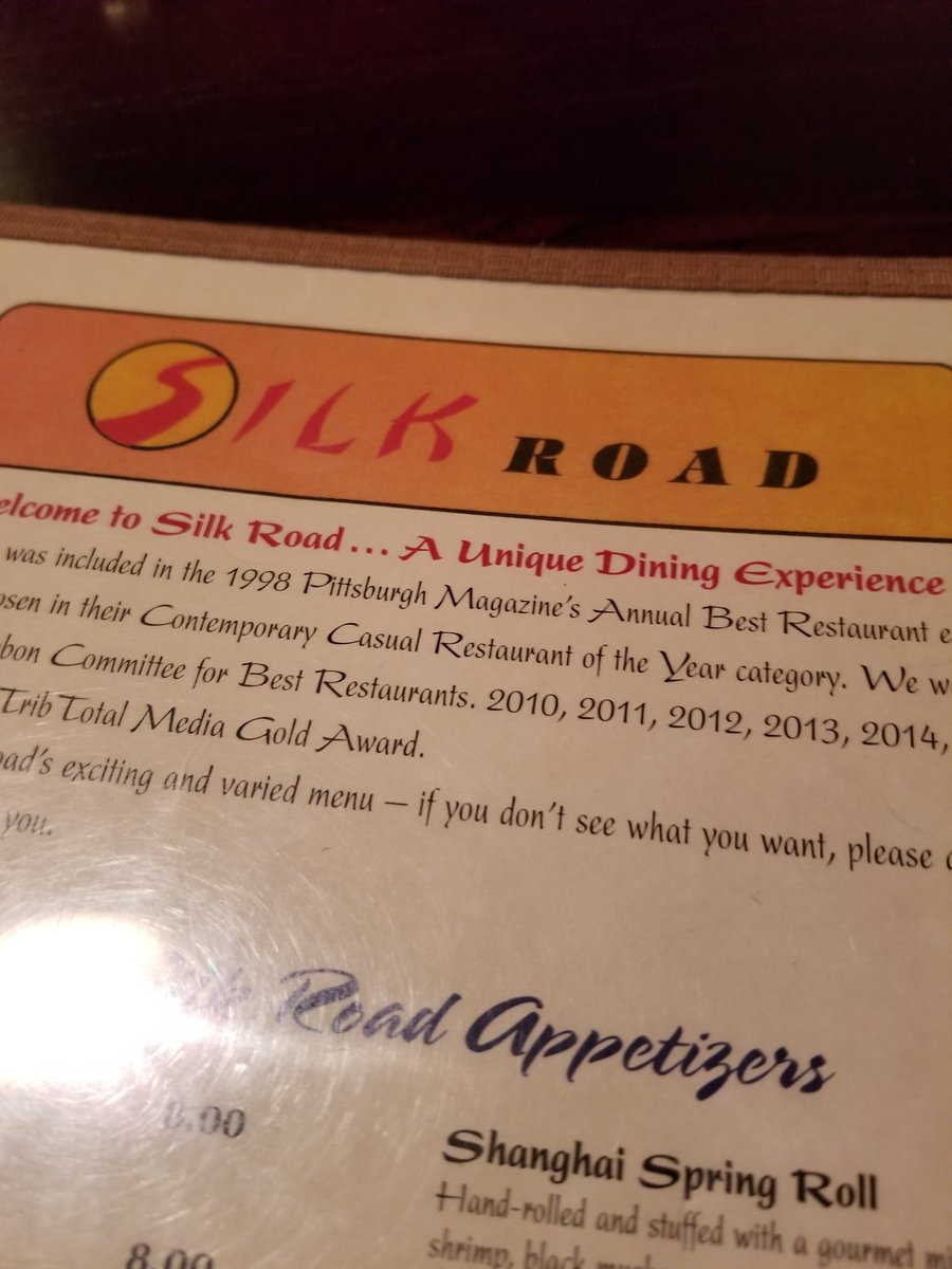 wlabovitz's tweet image. Enjoyed "Bombshell" an entertaining and well done movie about Roger Ailes and Fox News. Now on to Chinese food for dinner. #WhatJewsDo #FunChristmasDay