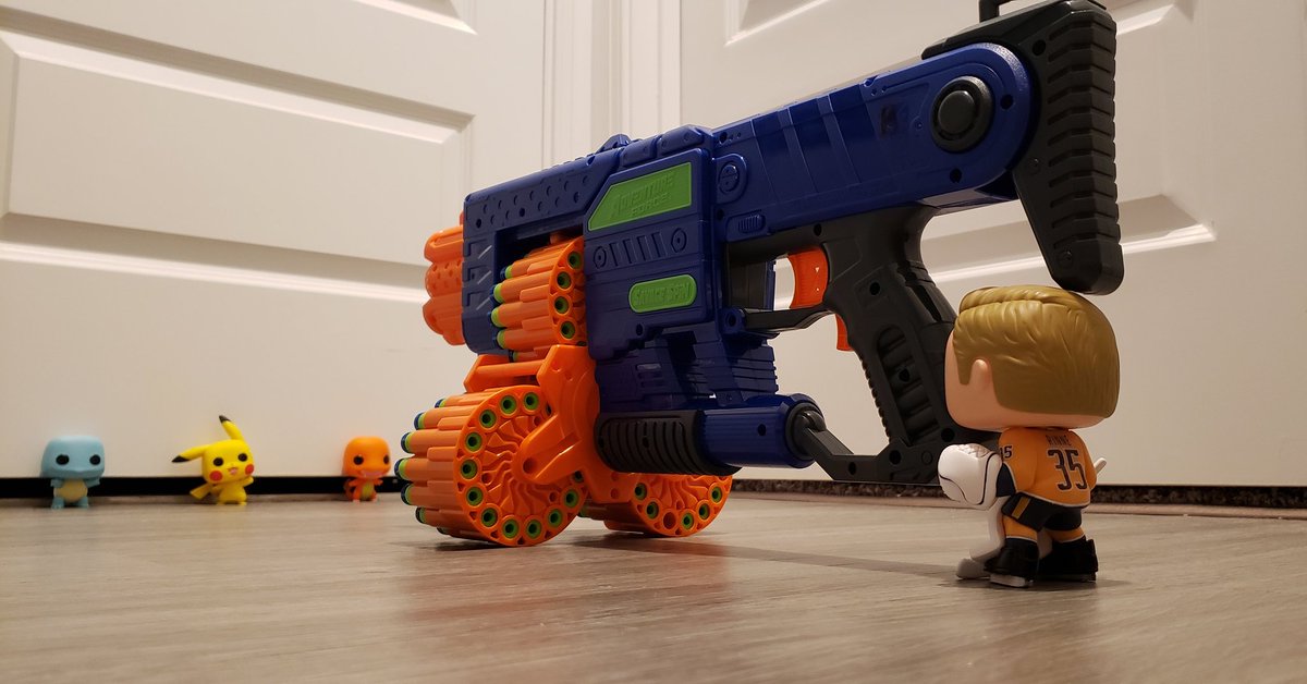 RoamingRinne's tweet photo. Merry Christmas Ya Filthy Animal! 🎄🎅 #pekkarinne #roamingrinne #funkopops #nerfgunfun #funkofriends https://t.co/9aKsMvLPAB