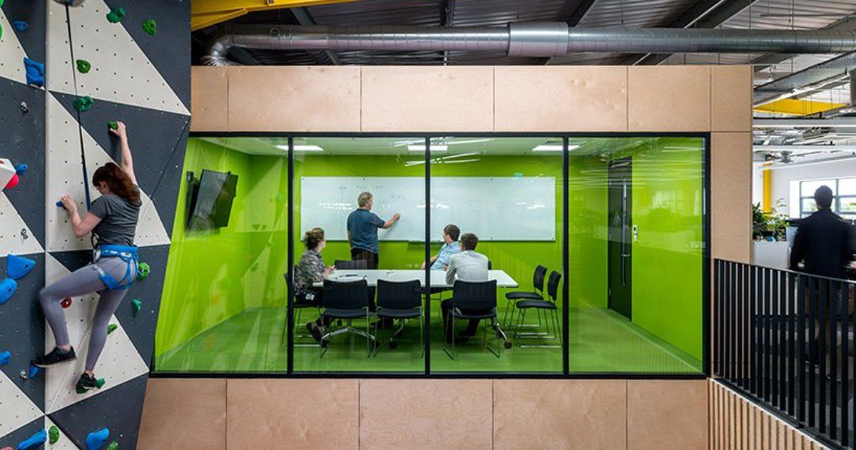 designboom's tweet image. wmb studio completes a robotics company's office with a climbing wall in cambridge
designboom.com/architecture/w…