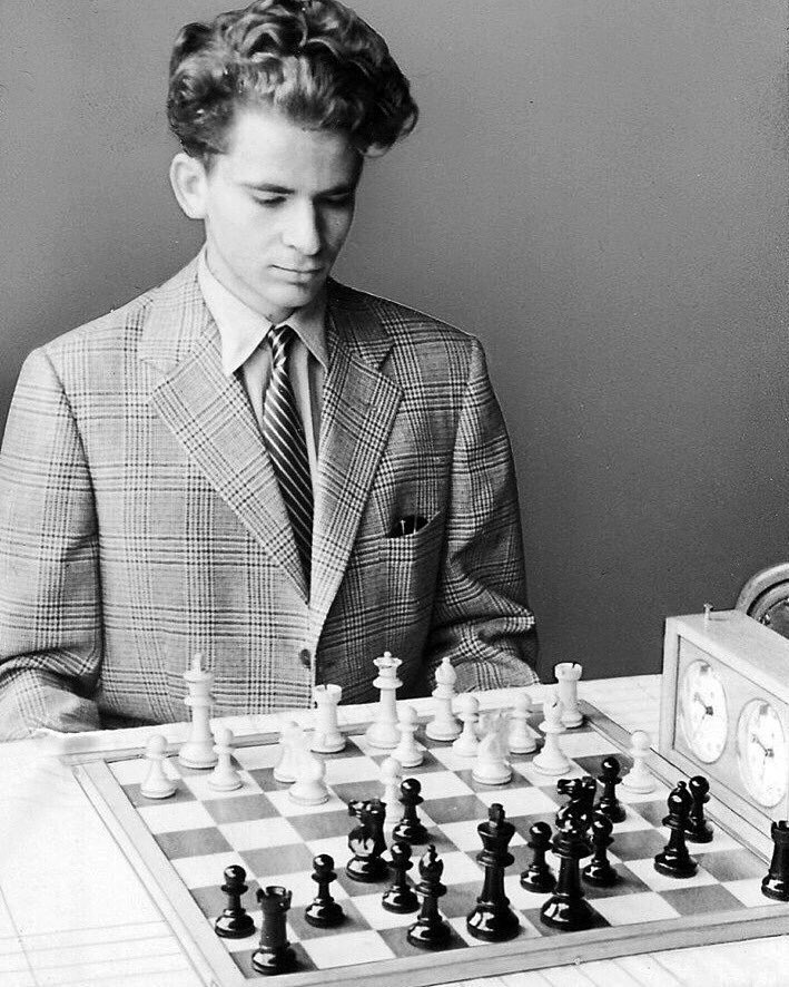 David Llada ♞ on X: A young Boris Spassky. That's some hair I