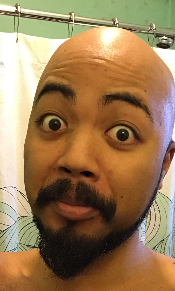 UncleBronto's tweet image. #BrontoStacheChallenge2019 Before and after.

Merry Christmas, all.

#classystachey