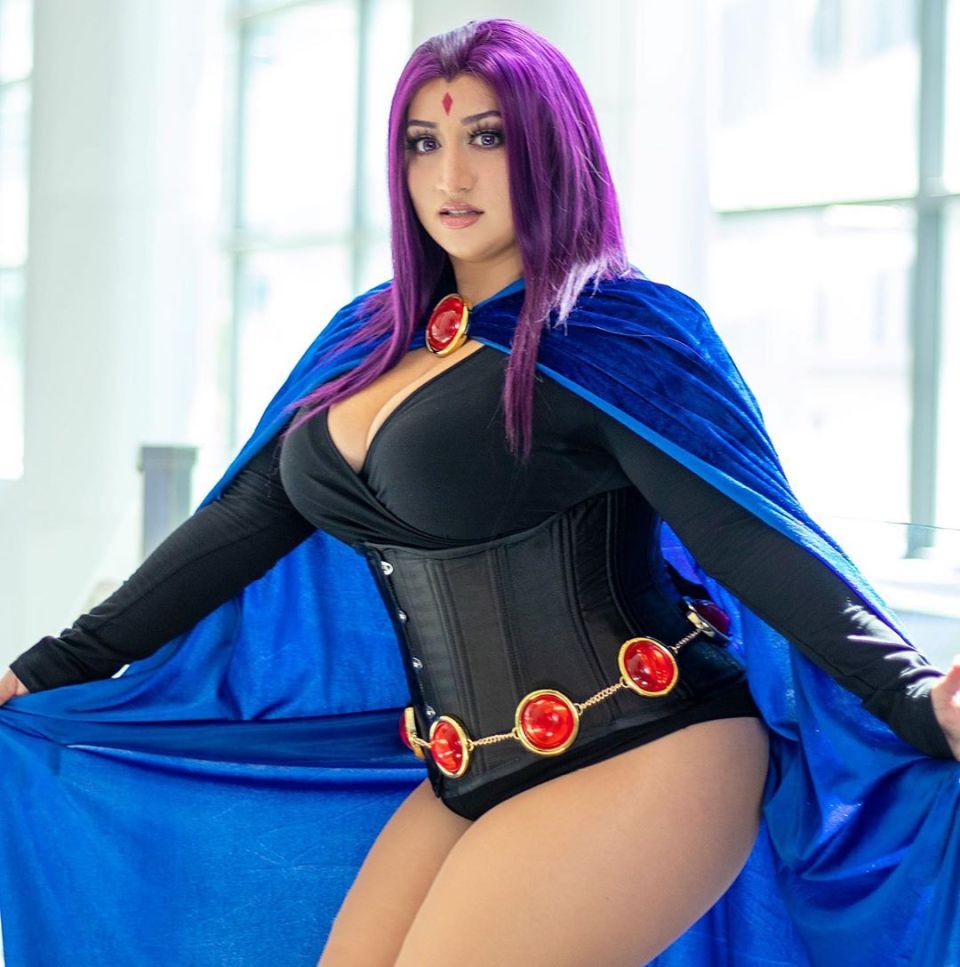 Raven cosplay. Рейвен косплей. Рейвен косплей +18. Рейвен booty косплей.