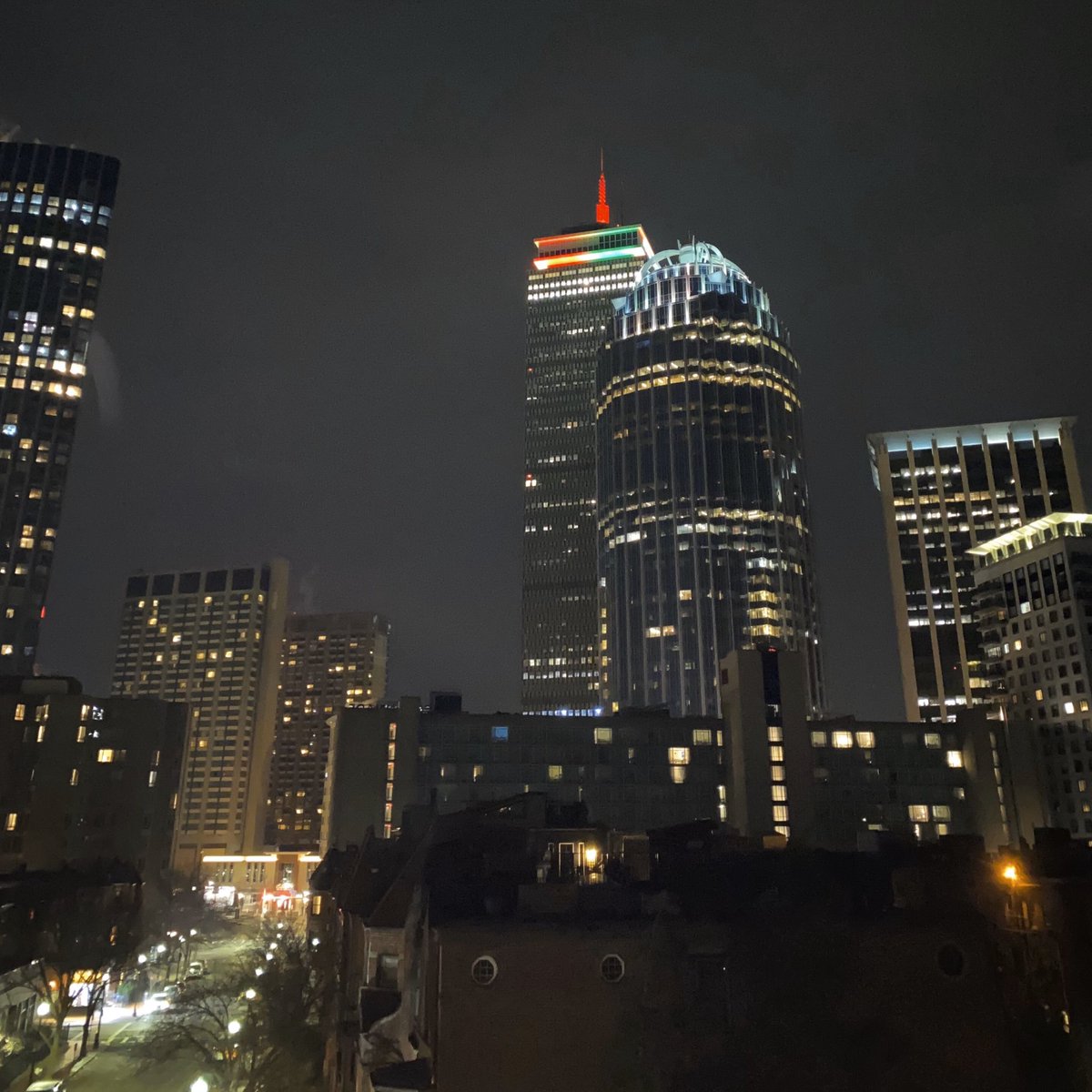 BostonTweet's tweet photo. Merry Christmas Boston

pic @TixList https://t.co/kNhqjFbWhr
