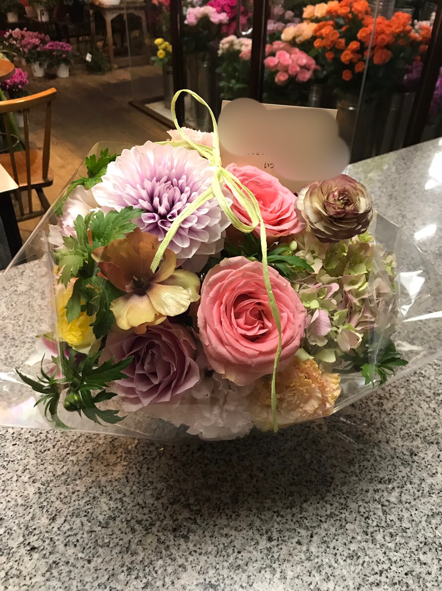 f328com's tweet image. リサイタル御祝アレンジメント f328.com/blog/?p=4644 #フローリストみつば