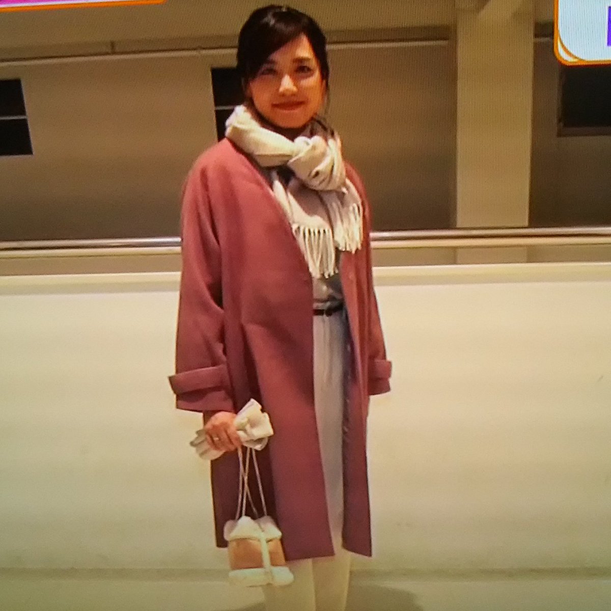 か な En Twitter ヒルナンデスのファッション対決 4人の衣装を載せます 順番は入社した順で ヒルナンデス 日テレアナウンサー 杉上佐智枝 尾崎里紗 滝菜月 岩田絵里奈 か な En Twitter ヒルナンデスのファッション対決 4人の衣装を載せます 順番は入社した順で ヒルナンデス 日テレアナウンサー 杉上佐智枝 尾崎里紗 滝菜月 岩田絵里奈