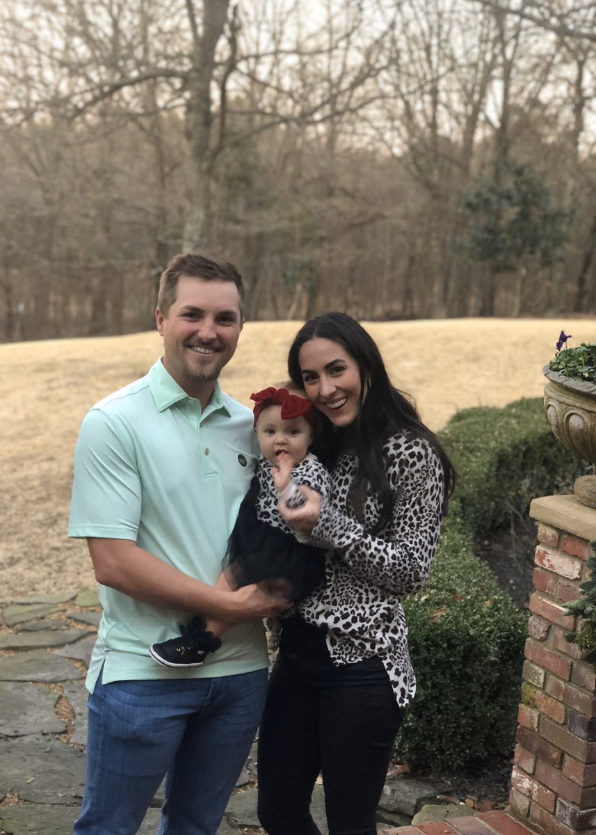 austincookgolf's tweet photo. Merry Christmas from the Cooks!!

Isaiah 9:6 For to us a child is born, to us a son is given, and the government will be on his shoulders. And he will be called Wonderful Counselor, Mighty God, Everlasting Father, Prince of Peace. #reasonfortheseason #MerryChrismas https://t.co/YDxqbqYfdb