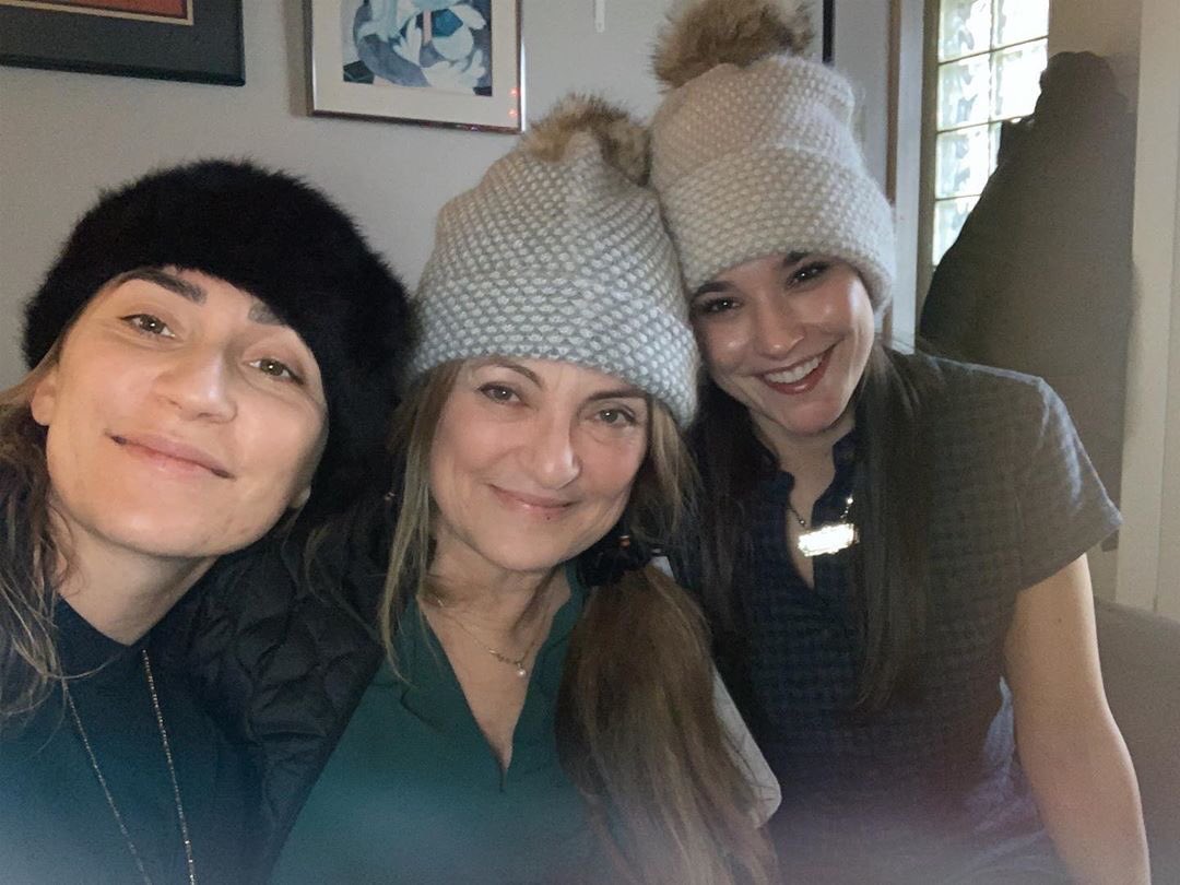 PHOTO | New photo of Jessica with Rhiannon and Cynde (via rhiannonmfish IG).