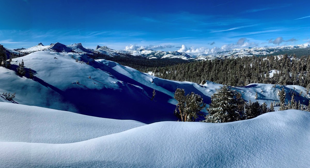 Snowy mountain peaks