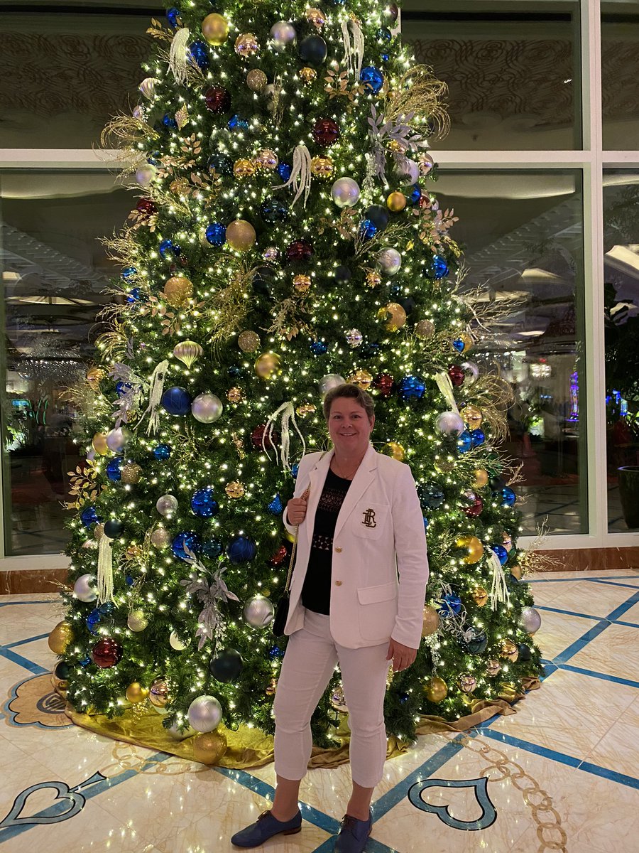 OlgaBaban's tweet photo. Merry Christmas! https://t.co/Ppc0Q9Vgi7