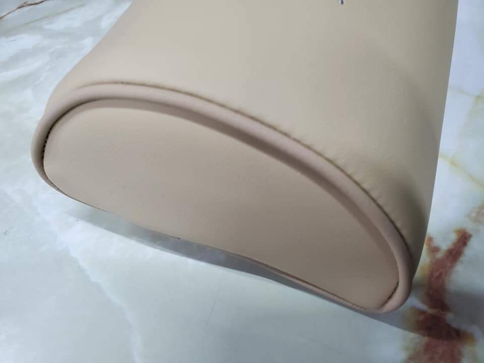JUNCTIONPR0DUCE's tweet photo. ‼️NEW product‼️
Beige neckpad/silver embroidery
Cursive version No MISSIONS
30USD/1
💝新商品💝
ベージュネックパッド/シルバー刺繍
下部が筆記体バージョンの
メインJUNCTIONPRODUCEライン商品です
3000円/個
#junctionproduce
#ジャンクションプロデュース
#neckpad
#beige
#ネックパッド https://t.co/ypC7xV4jL5