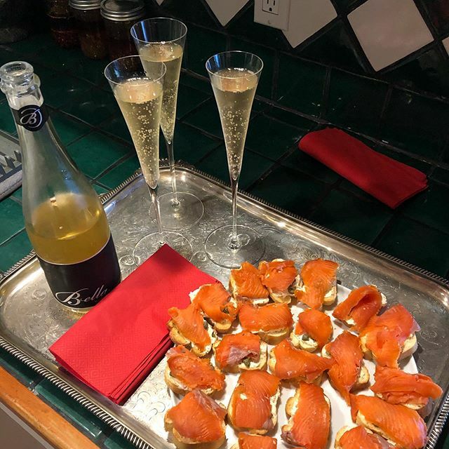 We are truly blessed to be surrounded by such great friends and family, near and far, to celebrate this holiday season. Wishing you all the best and many culinary delights. Much love. #celebratetoday #naramatalove #tradition 🥰✨🥂🙏 ift.tt/2ZosUht