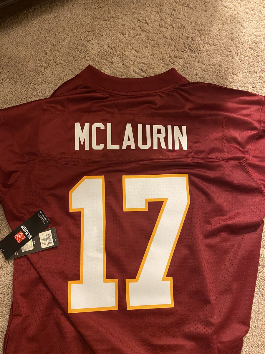g_spurlock's tweet photo. @TheTerry_25 Santa Claus really came through today https://t.co/gmQUJYPuqt