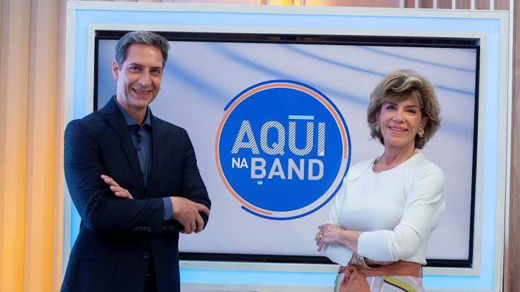 erlan_bastos's tweet photo. OPINIÃO: 'Aqui na Band' está fazendo hora extra na emissora  https://t.co/VzljhzIOns via @mixturando https://t.co/NB9vVVTXld