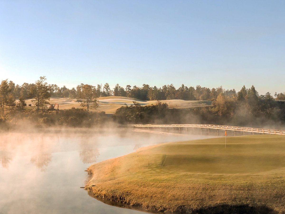 RTJ_SilverLakes's tweet photo. With beautiful weather in the forecast, call the Golf Shop at 256.892.3268 or go online at https://t.co/aOY8DhyILa to reserve your tee time! #playRTJ #rtjsilverlakes https://t.co/hr5QADlCmx