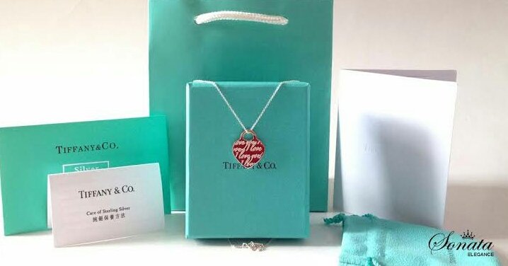 Um dos melhores presentes que recebi esse ano foi te reencontrar, o simples fato de tê-la ao meu lado fez minha vida mais feliz. Eu amo te amar e eu sou muito grato por tudo. Você é a mulher mais maravilhosa do universo, te amo te amo te amo, vida!