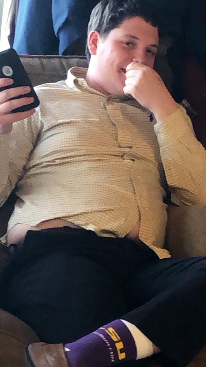 CreelsBelly's tweet photo. thank you for all of the cookies and milk last night #christmasbelly https://t.co/SpZulm69fL