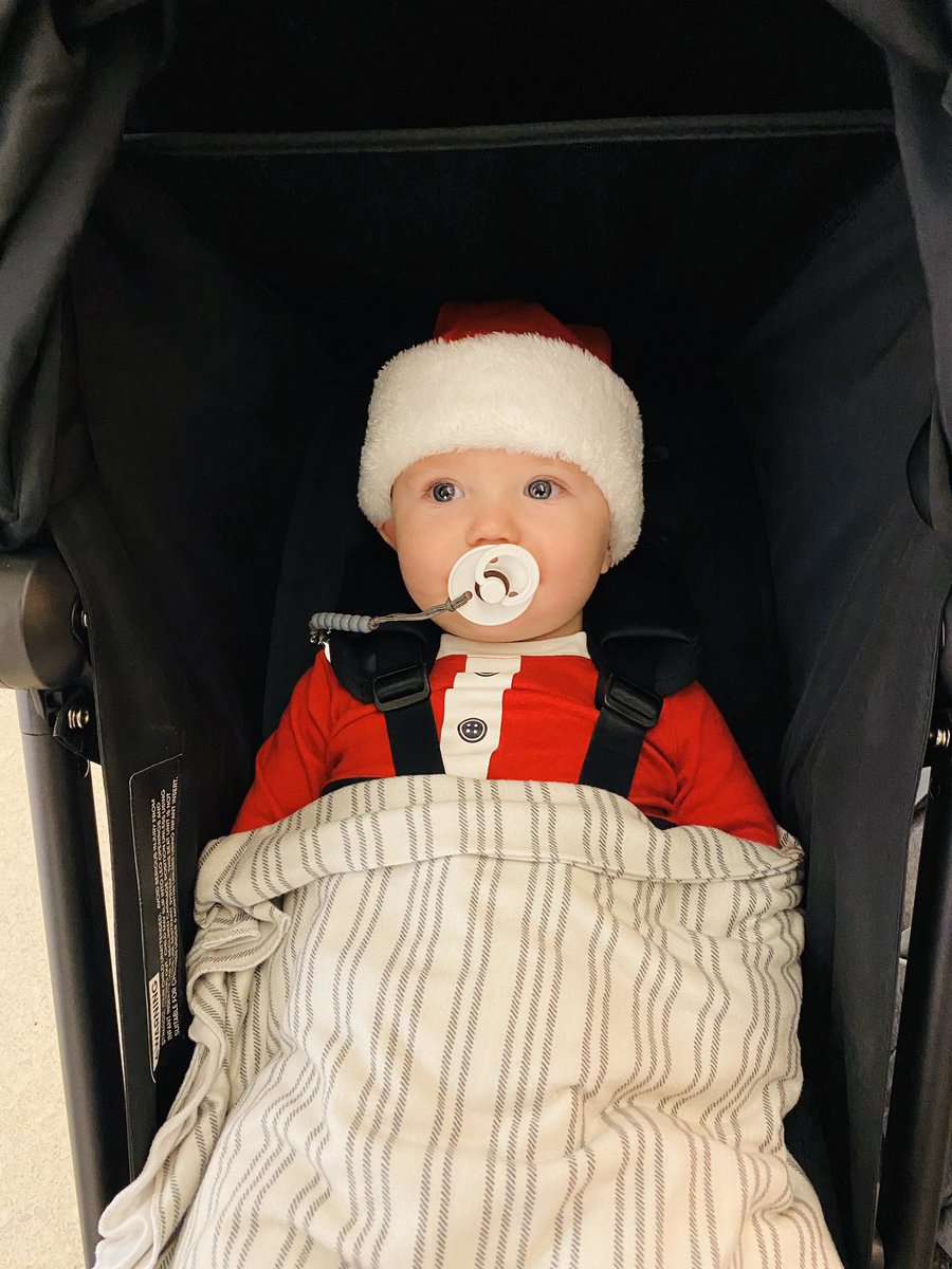BMaster14's tweet photo. Whoa!!! Not cool of @Qantas to ask for a take back on the #firstclass ticket upgrade. Thanks for the email telling us we were promoted. Was so much fun while it lasted. #santadavis not impressed 😥 https://t.co/PDn6kKSC2J