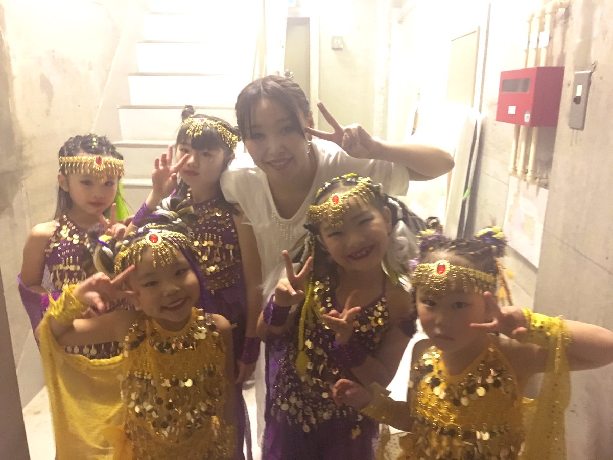 maimaitree's tweet photo. 今年の発表会は初のMaiMaiミニマムクラスも出演💛癒しの子供達。素直な空間。 #studioshake https://t.co/tWQa7kDtvm