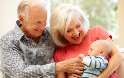 Las mujeres que se quedan embarazadas gracias a óvulos de donantes tienen un papel fundamental en la modificación del ADN del embrión compartiendo una parte de ella misma con su futuro hijo.
💟 mtr.cool/kaknjrdnsp 💟
#ovogirls #infertilpandy #mifertilidad