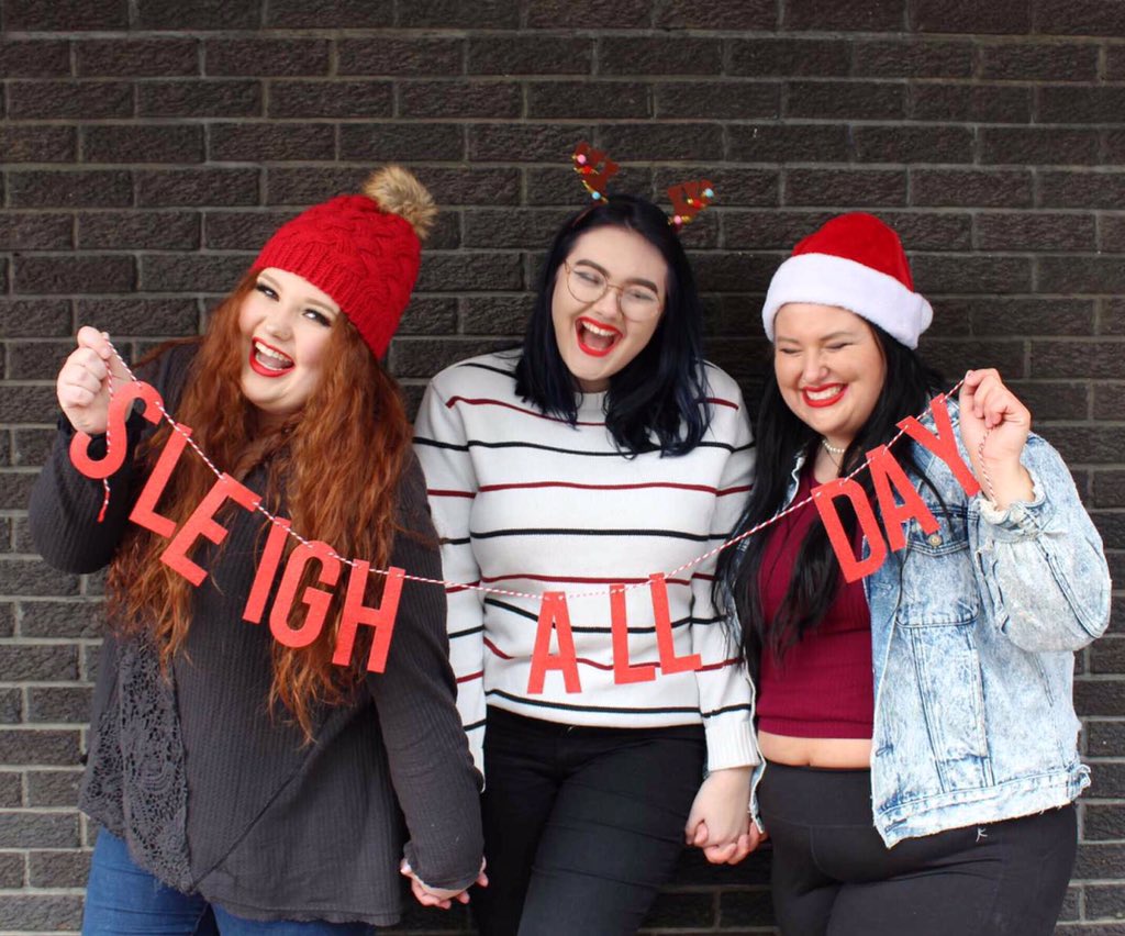 MSSU_ASA's tweet photo. JOY to the world! Merry Christmas and happy holidays from Alpha Sigma Alpha. Remember to #joyouslylive today and everyday!💋🎅🏼⛄️🎄 #sleighallday #alphasigmaalpha https://t.co/n31Whyqtus