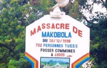 FirminYangambi's tweet photo. Des civils congolais , femmes et enfants compris, notamment 702 personnes identifiées, gisent dans des fosses communes à #Makobola depuis 1998.
Ce crime de guerre odieux et contre l'humanité doit être puni.
Les familles des victimes réclament justice.
La RDC doit obtenir justice. https://t.co/4CRL3IcOj0