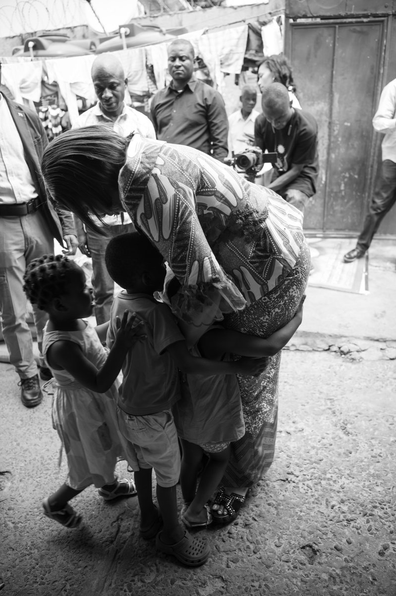 DeniseNyakeru's tweet photo. Quels moments remplis d’émotions !
Mes prières et pensées vont à tous les enfants défavorisés à travers le pays et qui n'ont pour famille que vous et moi, c'est-à-dire NOUS. https://t.co/3xDnB9fl05